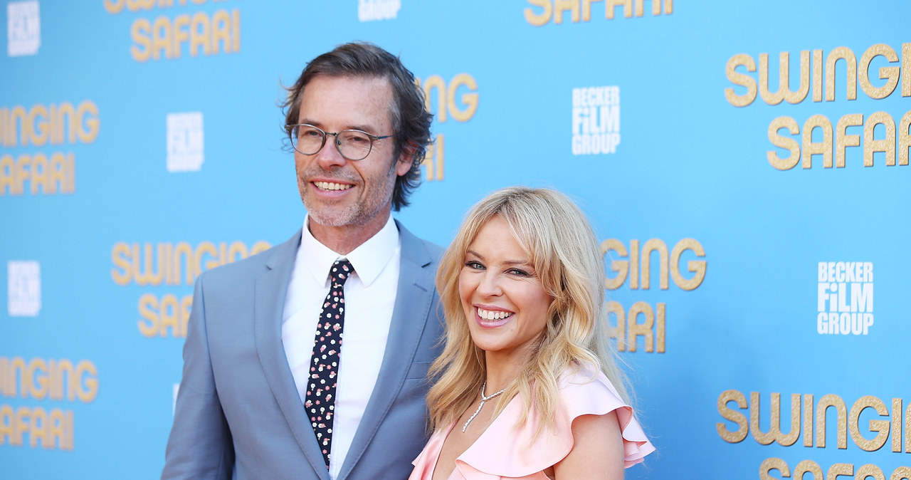 Guy Pearce i Kylie Minogue w 2017 roku /Mark Metcalfe /Getty Images