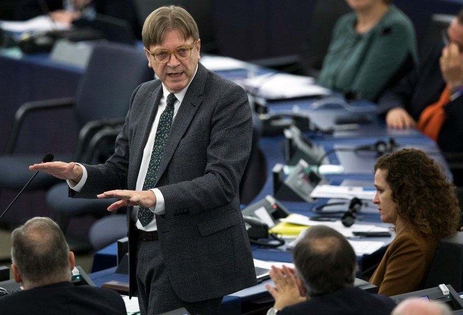 Guy Verhofstadt /IAN LANGSDON /PAP/EPA