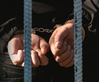 Gwałciciel-recydywista zatrzymany w Trzebini. Wzorował się na serialu