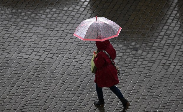 Gwałtowne burze, możliwe podtopienia. Przed nami weekend z niebezpieczną pogodą!