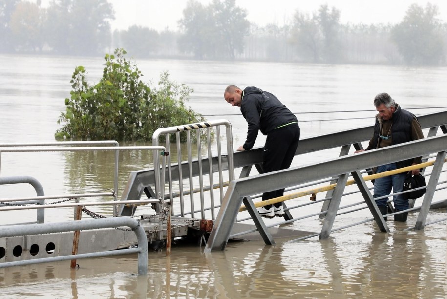 Gwałtowne burze wystąpiły na północy Włoch /ELISABETTA BARACCHI /PAP/EPA