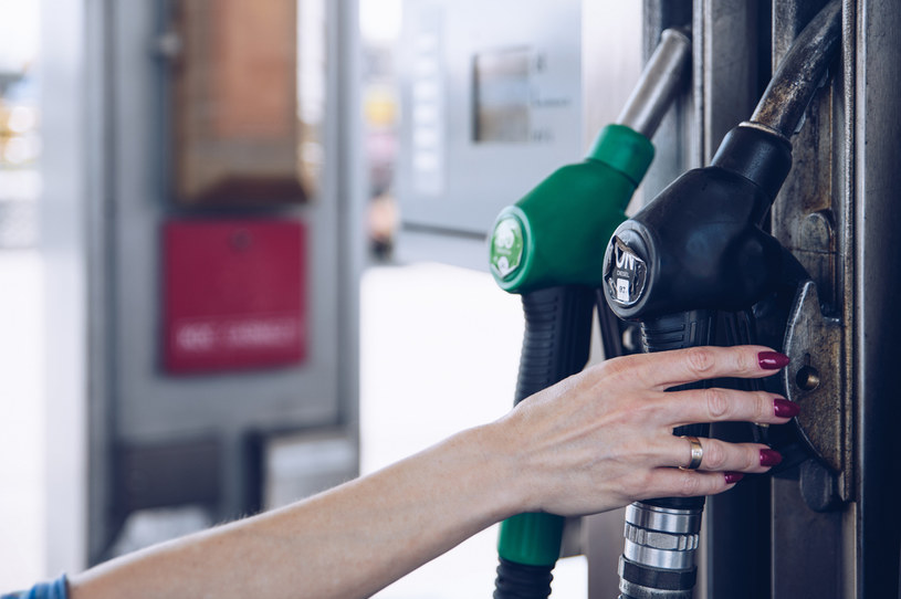 Gwałtowny wzrost cen paliw na niemieckich stacjach /123RF/PICSEL