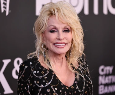 Gwiazda Dolly Parton w Alei Sław została zniszczona! Władze prędko zareagowały i wymienią ją na nową