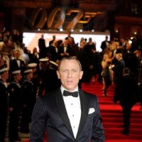 Daniel Craig