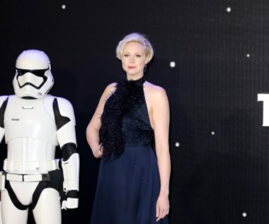 "Gwiezdne wojny": Gwendoline Christie powróci w ósmym epizodzie 