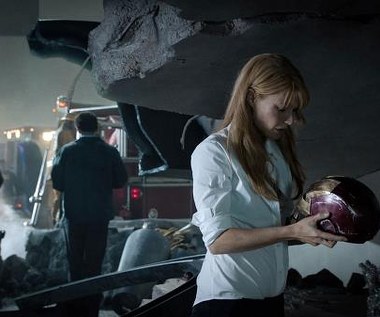 Gwyneth Paltrow w scenie z filmu "Iron Man 3"