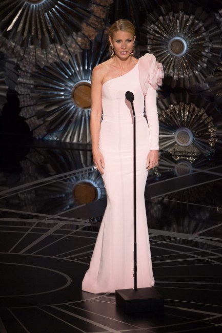 Gwynetk Paltrow na oscarowej Gali 2015. /MARK SUBAN /PAP/EPA