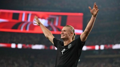 Haaland nie z tego świata. Norwegia wiosłuje do kolejnej rundy