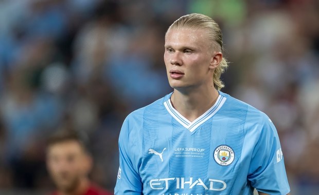 Haaland z awansem na liście najbogatszych Norwegów. Ile zarabia?