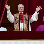 Habemus papam! Nowy papież został zaprezentowany światu