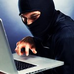 Hakerzy dotarli do danych 200 tys. klientów banku