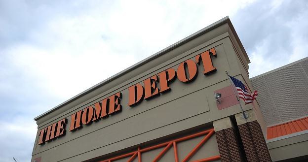Hakerzy przejęli adresy e-mail 53 milionów klientów sieci Home Depot /AFP
