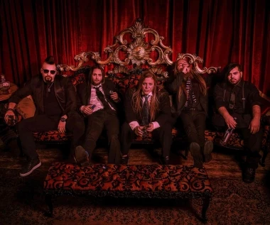 Halcyon Way: Nowa płyta "Bloody But Unbowed"