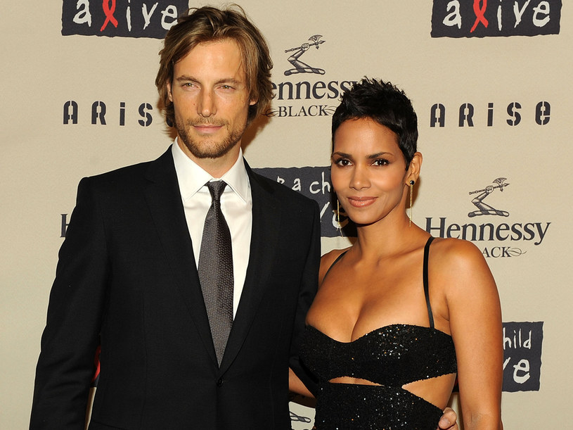 Halle Berry i Gabriel Aubry w czasach, gdy tworzyli zgodną parę &nbsp; /Getty Images/Flash Press Media