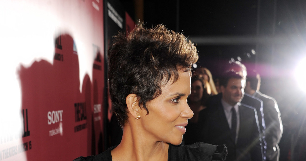 Halle Berry /Kevin Winter /Getty Images