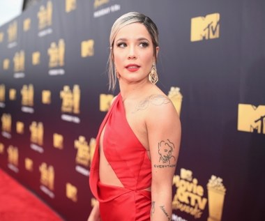 Halsey przeżywa rozstanie z G-Eazym. Rozpłakała się na koncercie 