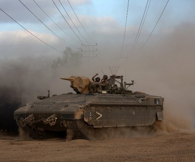 Hamas strzela z karabinów do izraelskich żołnierzy