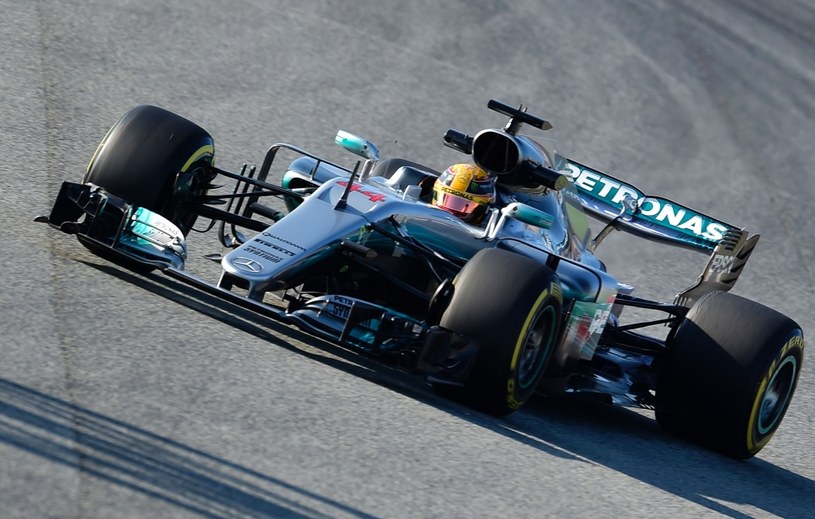 Hamilton na torze Catalunya /AFP