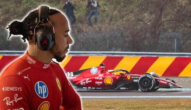 Hamilton rozbił bolid Ferrari podczas testów w Barcelonie. Trudne początki w nowym zespole