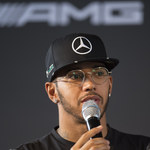 Hamilton za powrotem do dawnych zasad w Formule 1