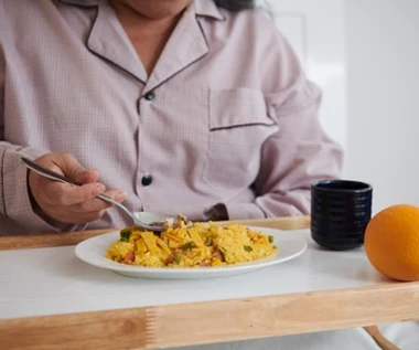 Hamuje napady głodu, kontroluje masę ciała. Mindful eating to klucz do lepszego trawienia