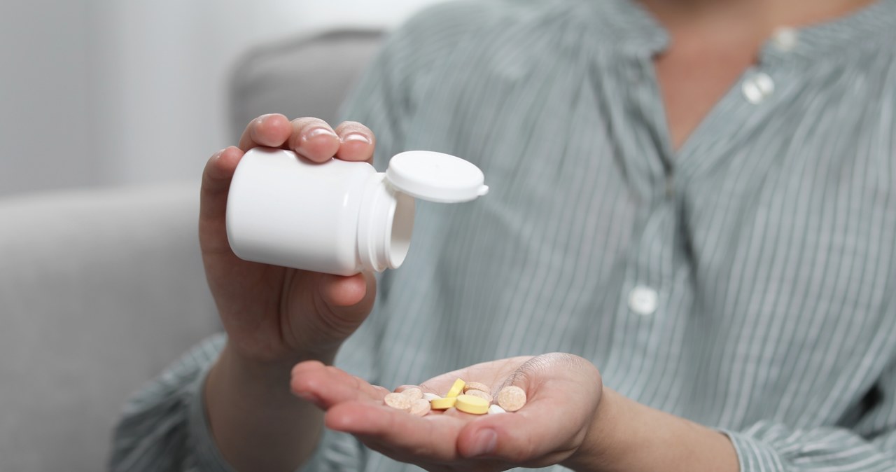 Hamuje starzenie, łagodzi podrażnienia skóry, wspiera produkcję hormonów. Do czego jeszcze potrzebna jest witamina B3? /123RF/PICSEL