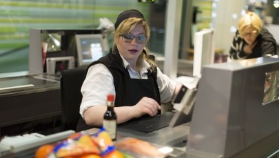 Handel w niedzielę: W Unii Europejskiej ogranicza go tylko 8 z 28 państw