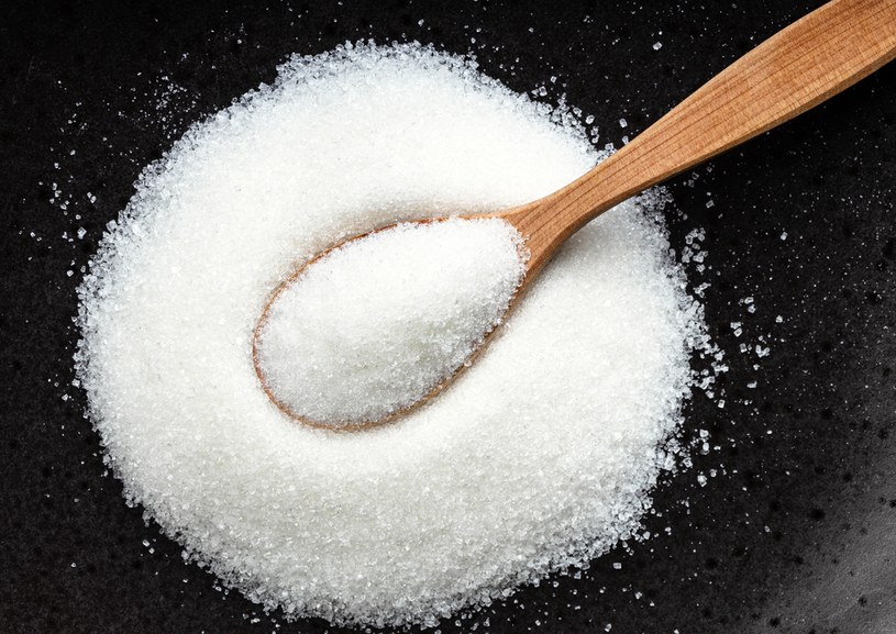 Handlowcy mówią o możliwej podwyżce cen detalicznych cukru do "ponad 7 zł" /123RF/PICSEL