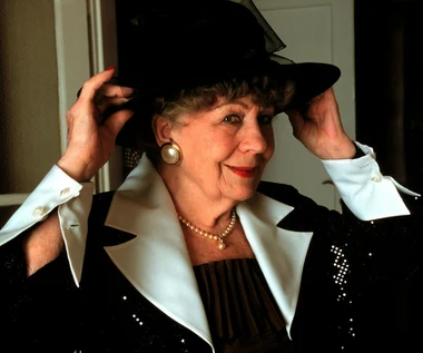 Hanka Bielicka: Mistrzyni monologu i królowa kapeluszy