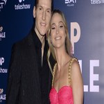 Hanna Żudziewicz i Jacek Jeschke nie mogą się nadziwić. Niebywałe, jak brzmią pierwsze słowa ich córki