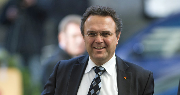 Hans-Peter Friedrich, szef niemieckiego MSW /AFP