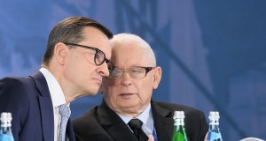 ​"Harcerze" Morawieckiego odpowiadają Kaczyńskiemu
