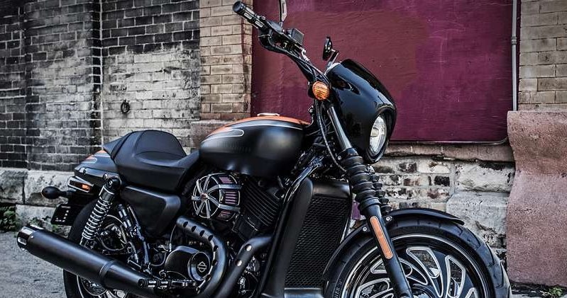 Harley-Davidson Dark Custom 500 /materiały prasowe