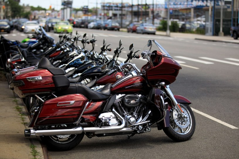 Harley-Davidson przenosi produkcję poza USA. Raczej nie o to chodziło Trumpowi /AFP