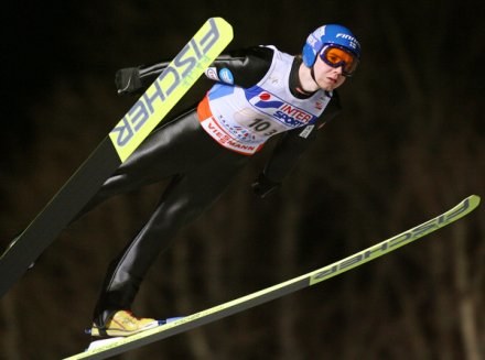 Harri Olli - "czarna owca" wśród skoczków narciarskich /AFP