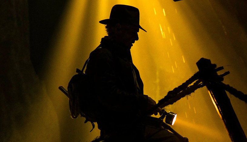 Harrison Ford na pierwszym oficjalnym zdjęciu z filmu "Indiana Jones 5" /Disney /materiały prasowe