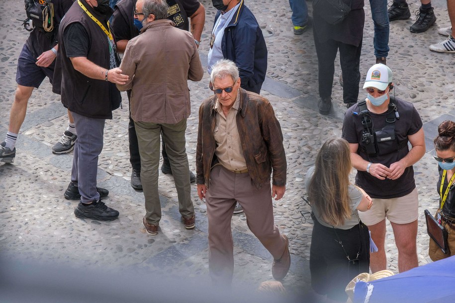 Harrison Ford na planie nowej części przygód Indiany Jonesa w Cefalu na Sycylii /	IPA/ABACA /PAP/Abaca