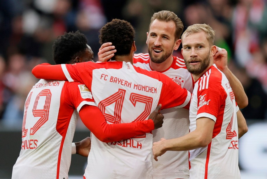 Harry Kane i spółka nie dali szans rywalom /RONALD WITTEK /PAP/EPA