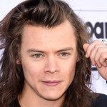 Harry Styles upokorzył swojego dobrego kolegę! Poszło o dziewczynę!