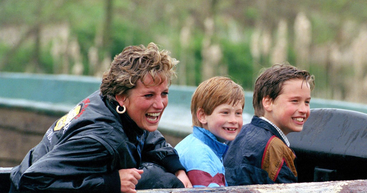 Harry z matką księżną Dianą /Julian Parker/UK Press via Getty Images /Getty Images