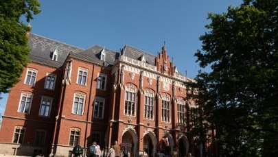 Harvard ponownie najlepszy na świecie. Dalekie lokaty polskich uczelni