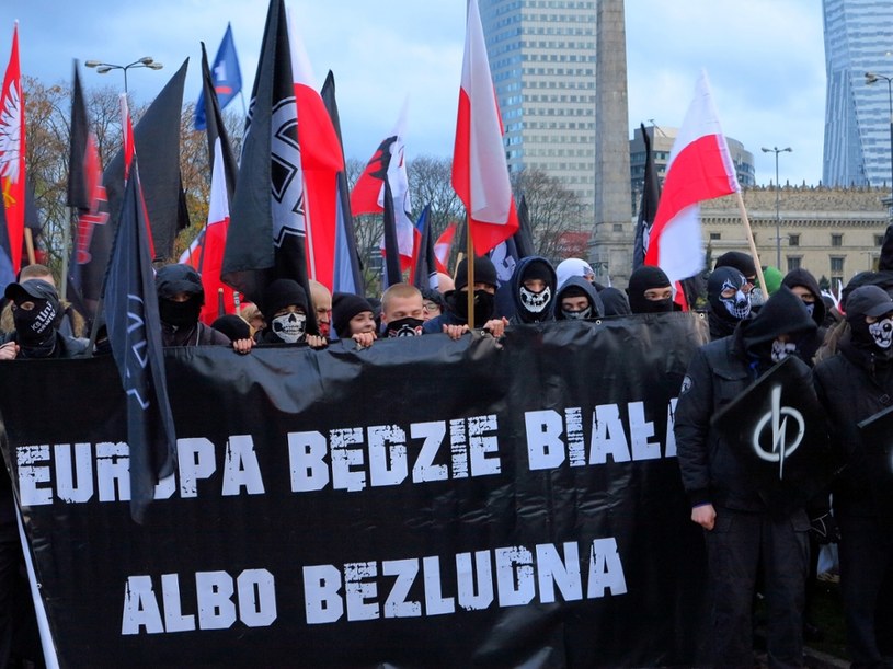 Hasło z tegorocznego Marszu Niepodległości /Marek Szymański /Reporter
