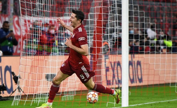 Hat-trick Lewandowskiego w jego setnym meczu w Lidze Mistrzów