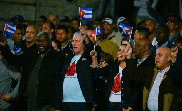 Hawana ugnie się przed Waszyngtonem? Kubańczycy siadają do stołu