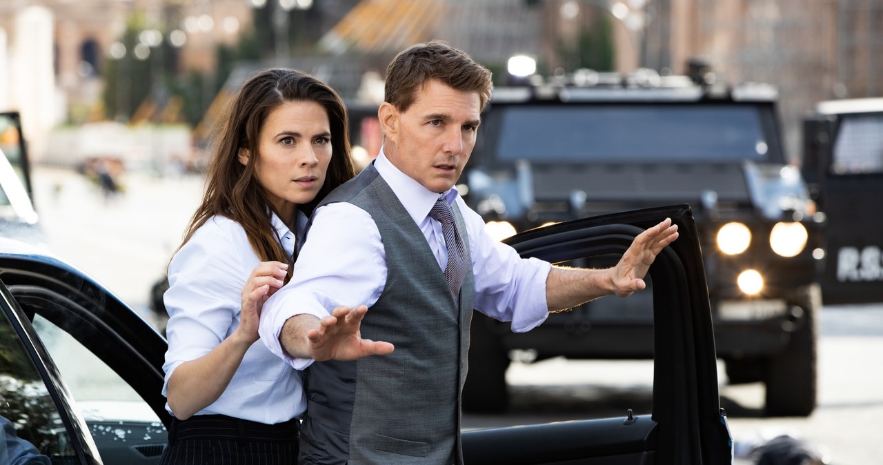 Hayley Atwell i Tom Cruise w filmie "Mission: Impossible - Dead Reckoning Part One" /UIP /materiały prasowe