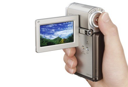 HDR-TG3 - najmniejsza kamera HD na rynku /materiały prasowe