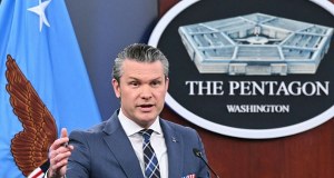 Hegseth ostrzega, że Iran może uderzyć rakietami w Londyn. Modlił się o "miażdżącą przemoc"