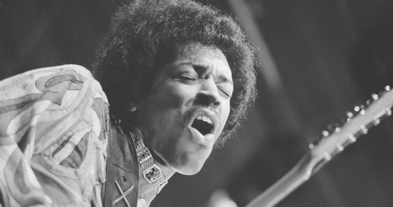 Hendrix nie lubił grać dla wielotysięcznych tłumów. Mimo to właśnie takie jego występy przeszły do historii i stały się legendą /Evening Standard / Stringer /Getty Images