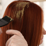 Henna na włosy lepsza od farby? Oto, co musisz wiedzieć!