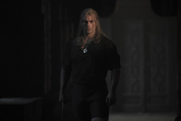 Henry Cavill jako Geralt na planie drugiego sezonu "Wiedźmina" /Netflix /Materiały prasowe